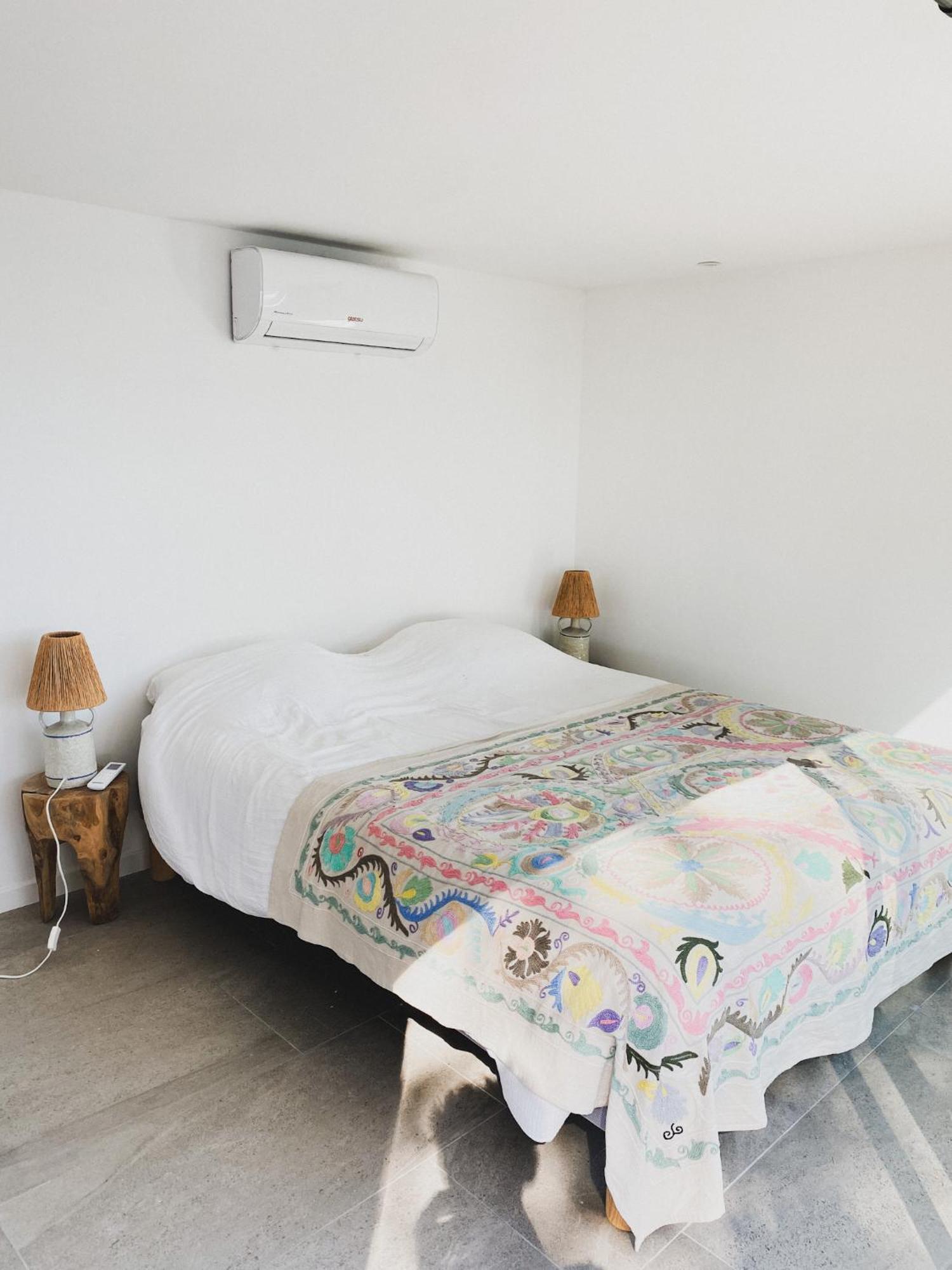Cabanon Moderne, Les Pieds Dans L'Eau, 2 Chambres Le Pradet Exterior photo