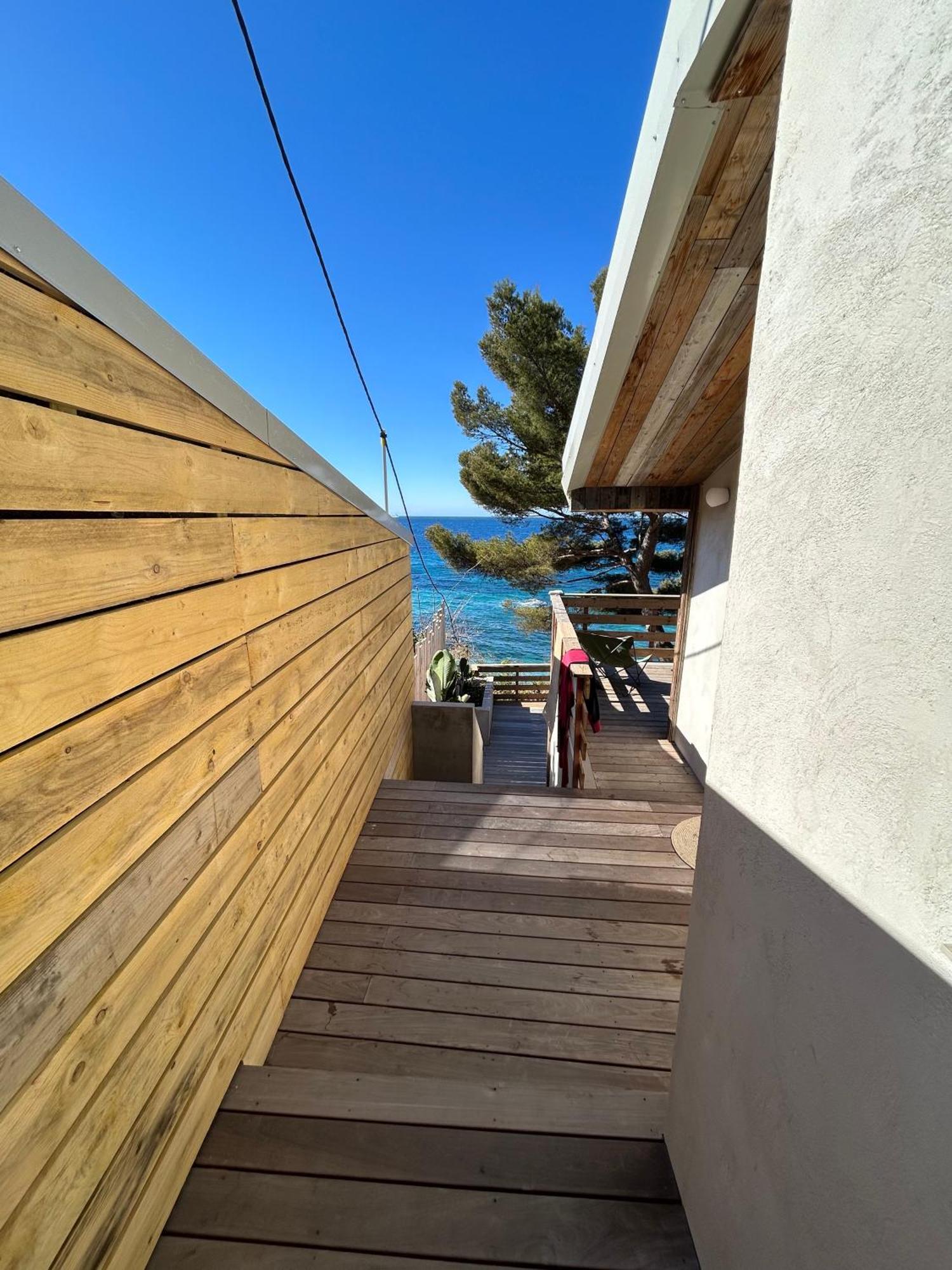 Cabanon Moderne, Les Pieds Dans L'Eau, 2 Chambres Le Pradet Exterior photo